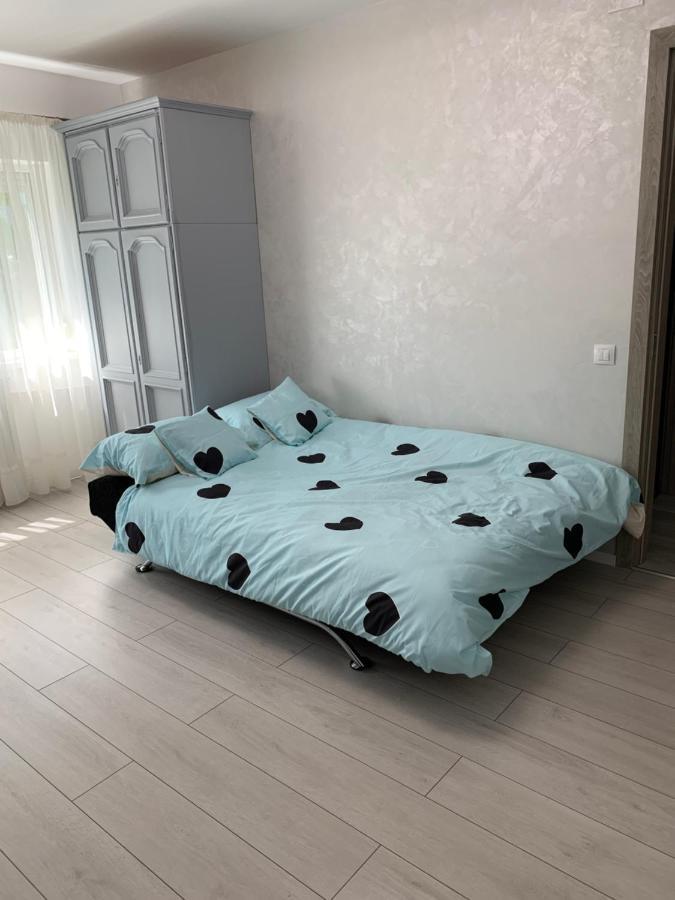 Apartament Regim Hotelier オラデア エクステリア 写真